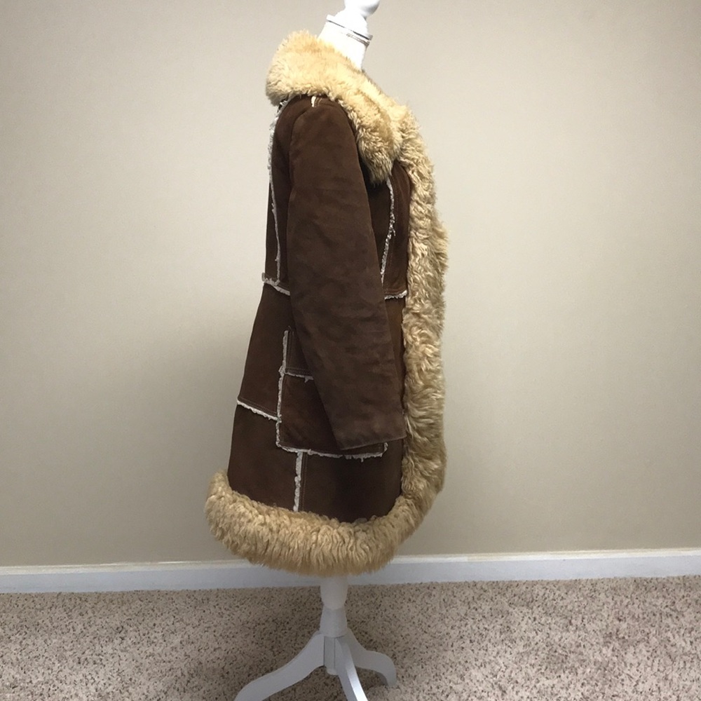 Vintage Winter Suede Coat - Picture 4 of 16